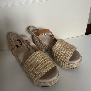 Chocolat Blu wedge sandal